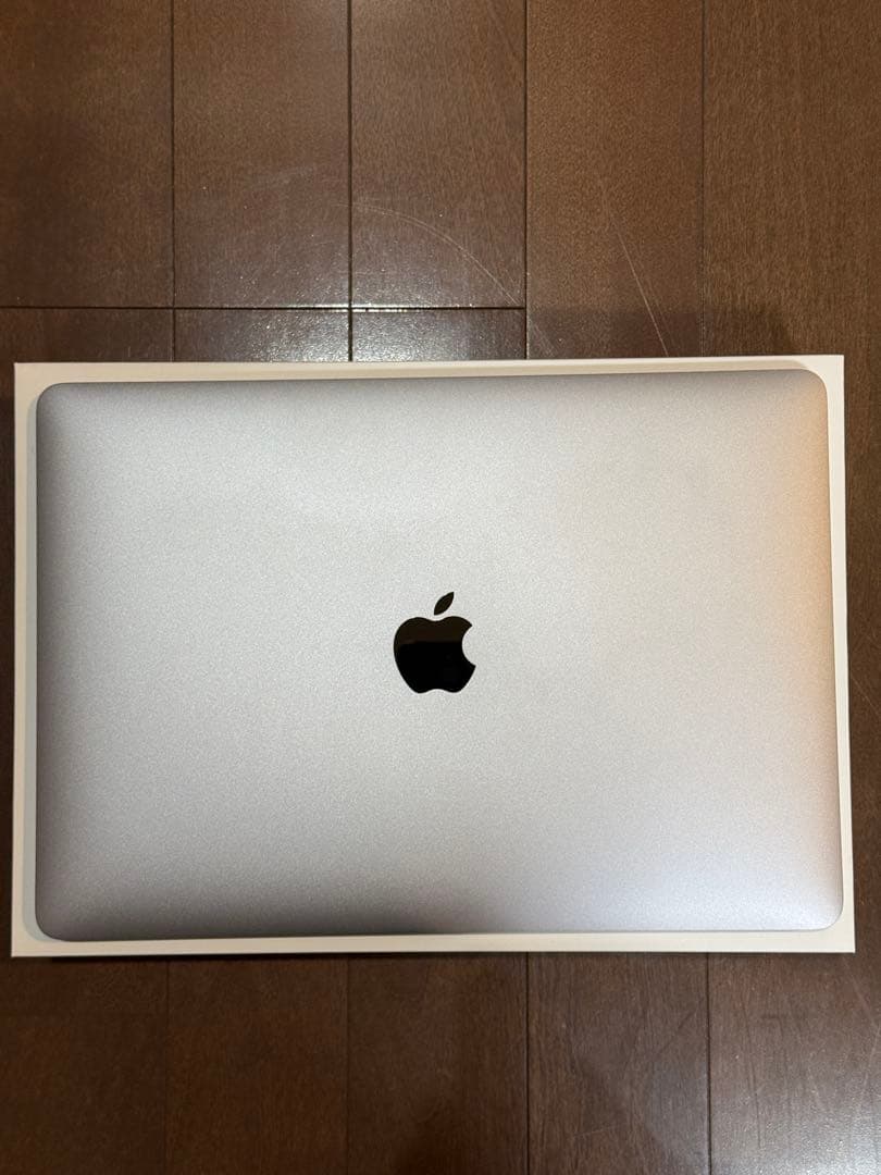 【美品】MacBook Air 2020 Intel i3 8G 256GB