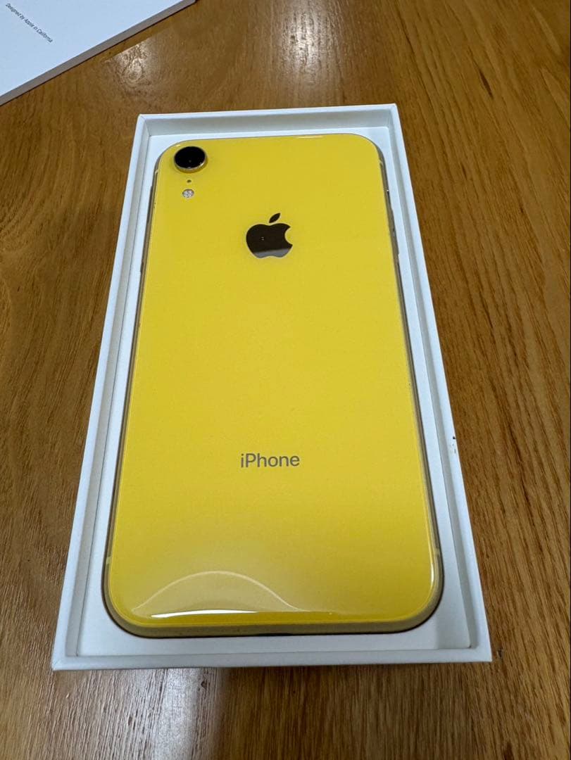 iPhone XR 128GB イエロー　SIMフリー　付属品全て揃ってます！