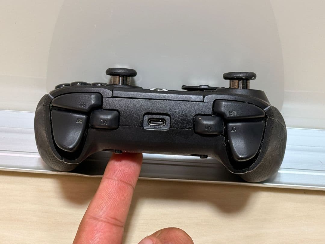 PC用ゲームコントローラー・コンバーター RAZER WOLVERINE v2 CHOMA RZ06-0401