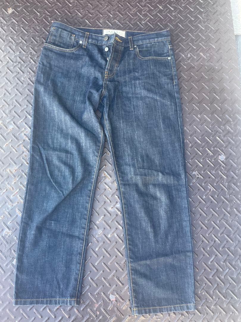 MARNI マルニ　ダークブルー ストレートデニム