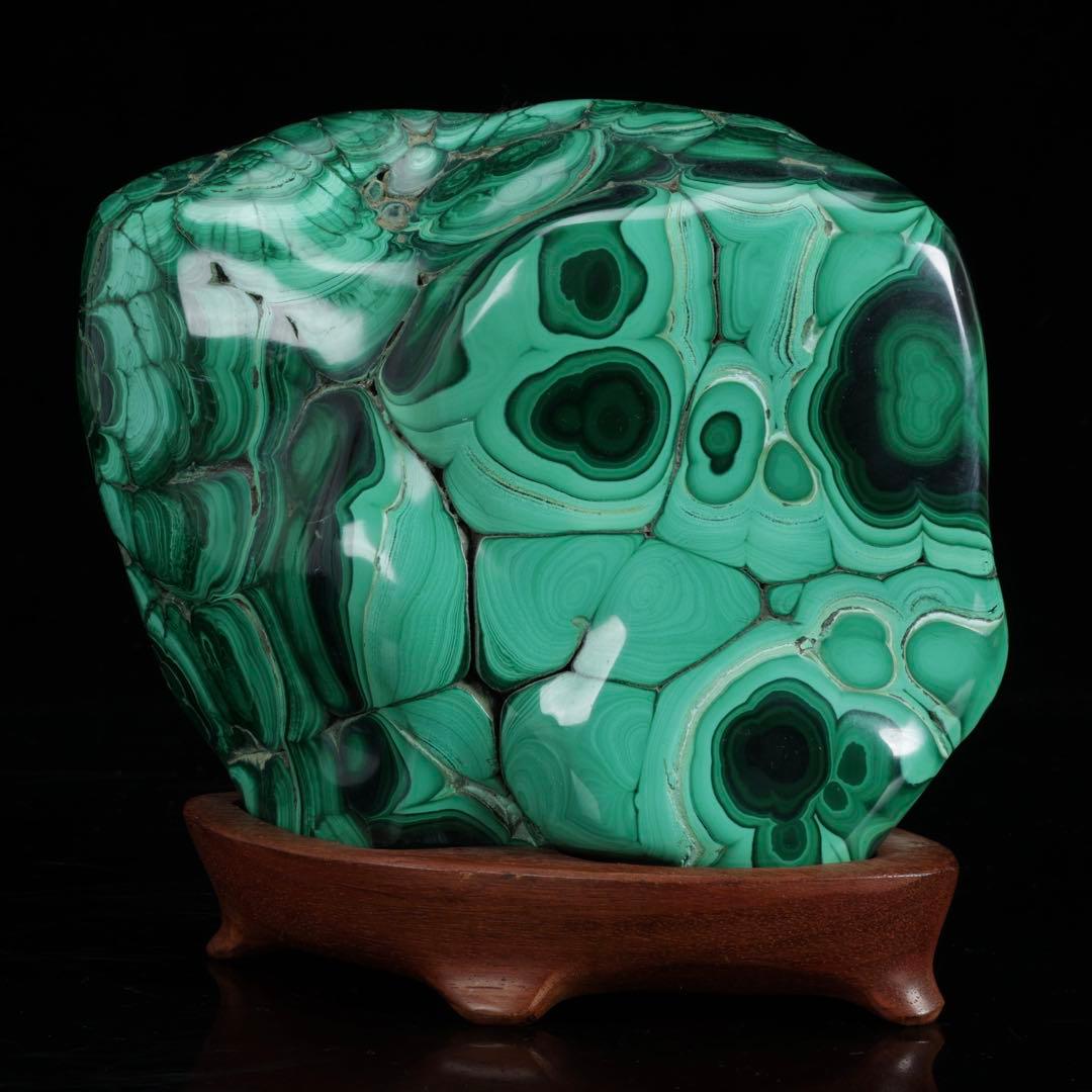 天然マラカイト 孔雀石 台座付 5.3kg 原石 鑑賞石水石 飾石 鉱石 美石