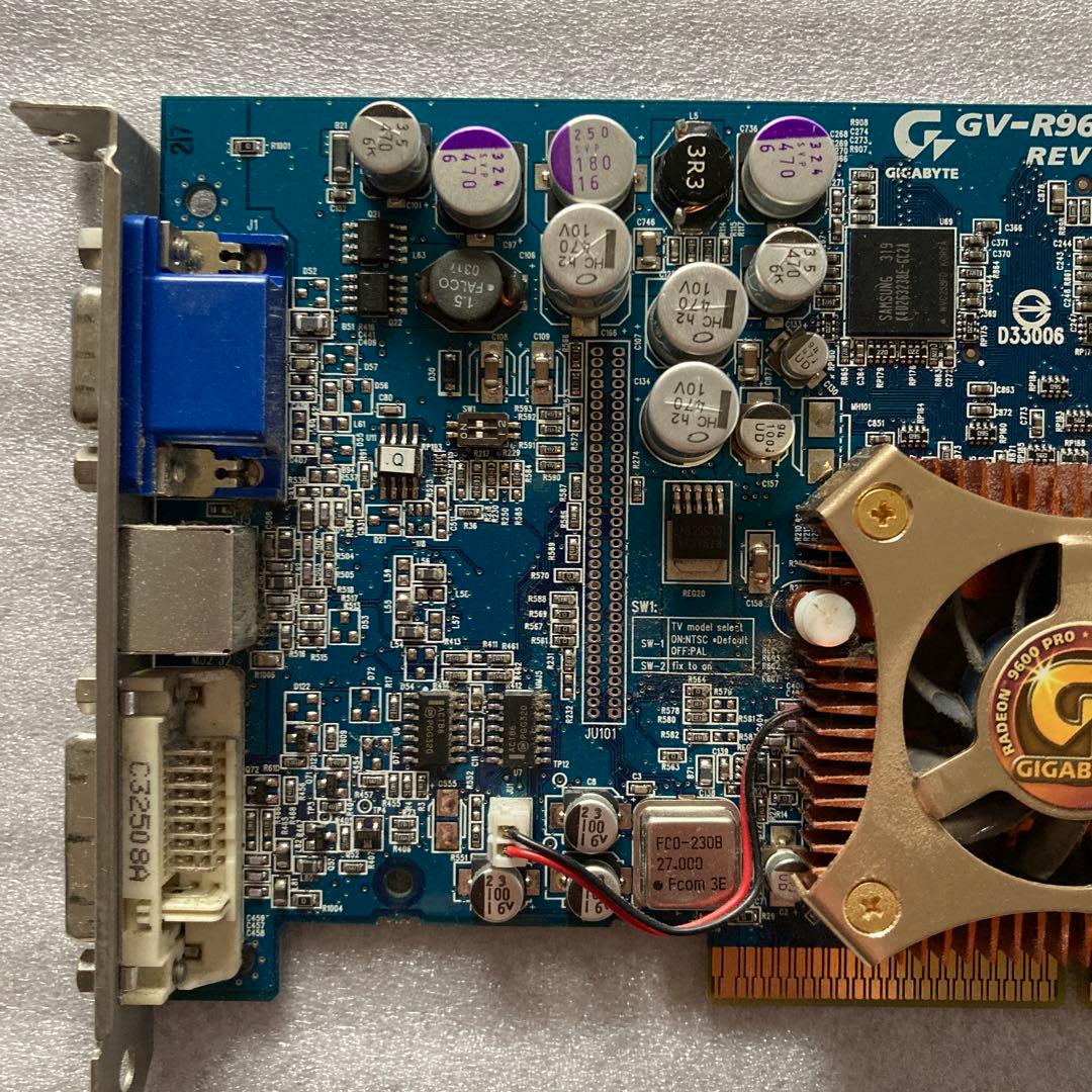ジャンク GIGABYTE GV-R96P128D AGPビデオカード