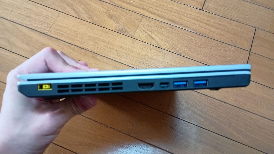 NEC VersaPro VK23LB-Y　軽量ノートWindows11　ssd