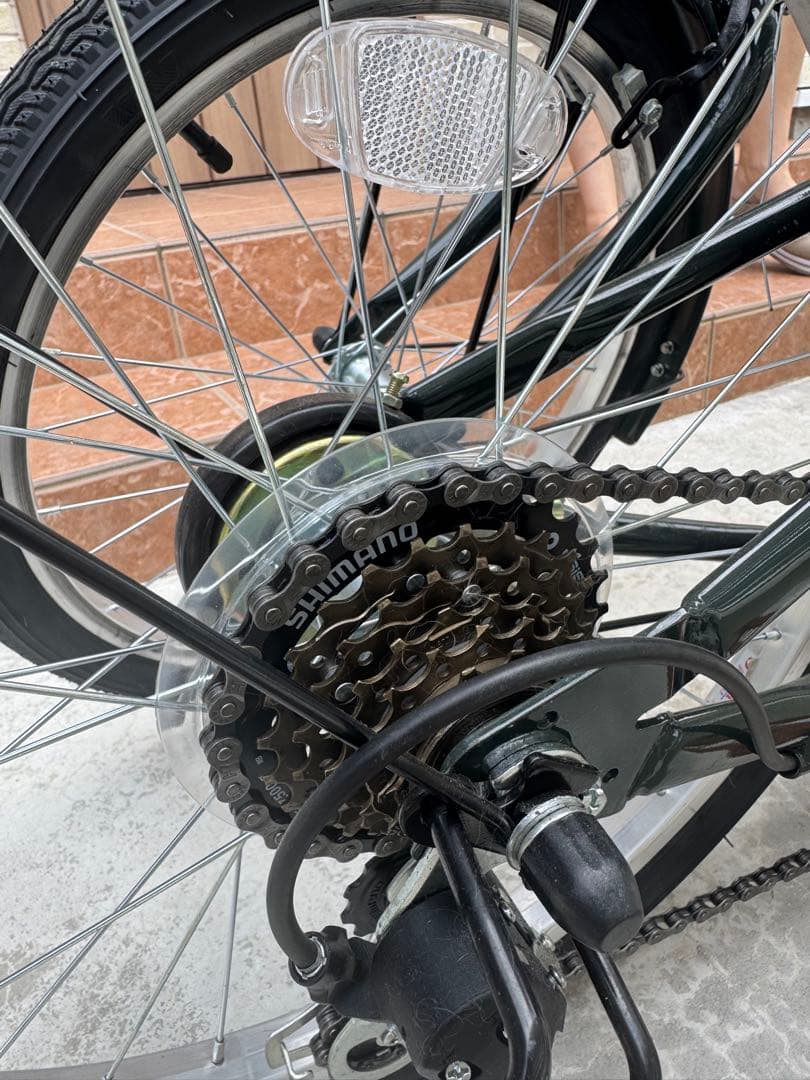 ギア付き折りたたみ自転車　ダークグリーン