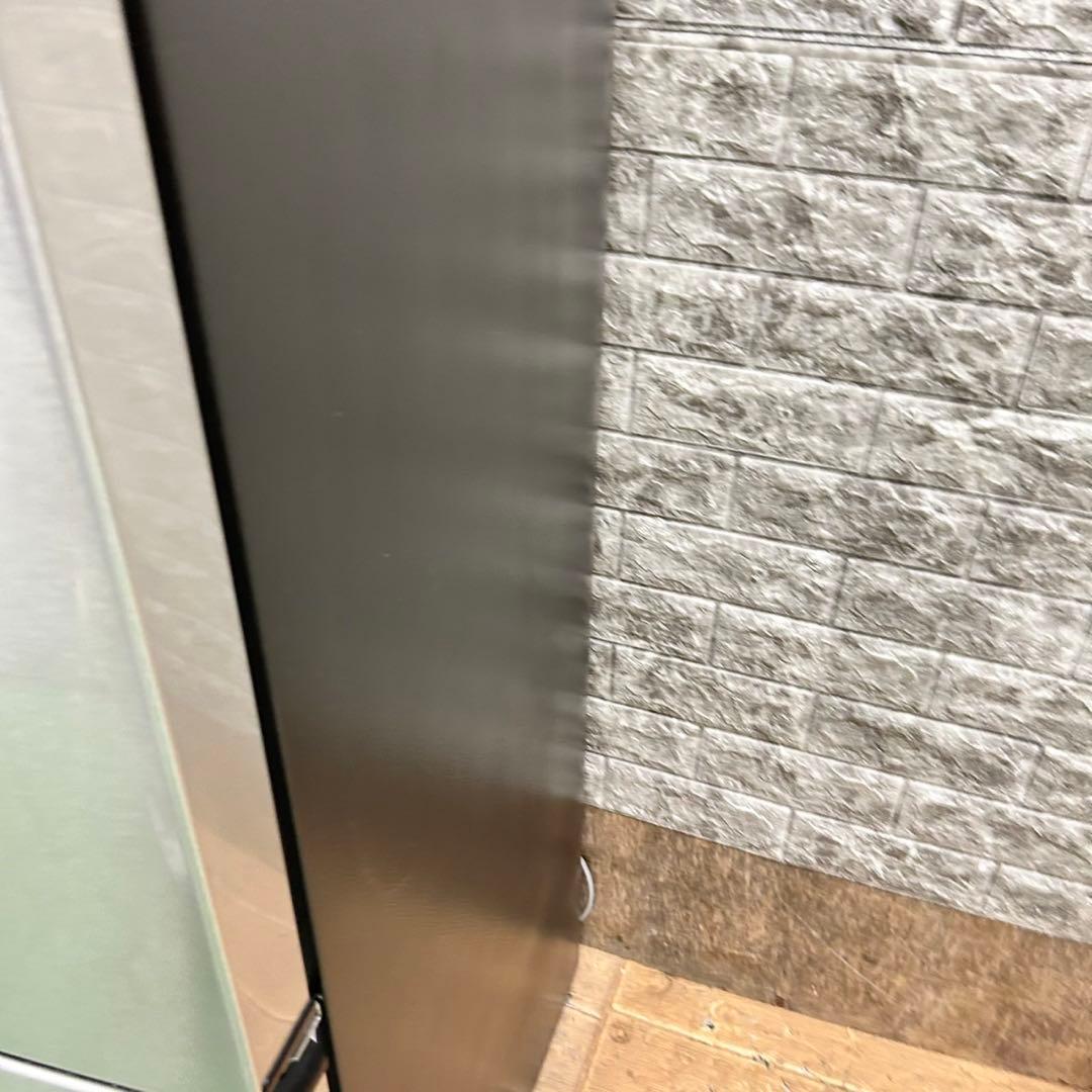 727 ハイアール　冷蔵庫　2020年製　小型　一人暮らし　シルバーカラー　単身