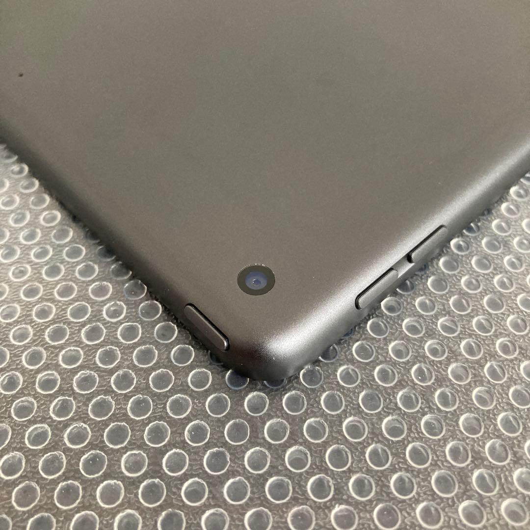 2988【早い者勝ち】電池最良好☆iPad7第7世代 32GB WIFIモデル☆