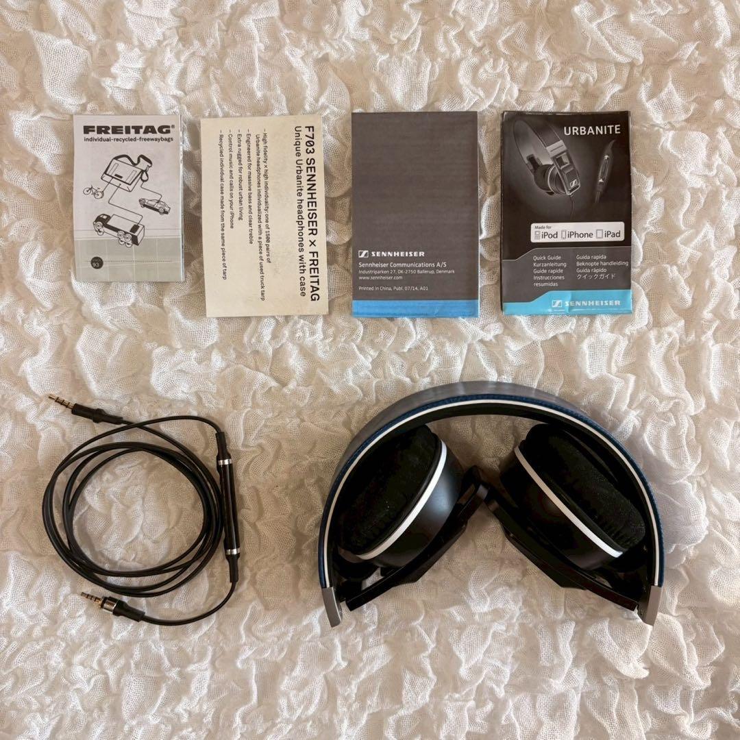 FREITAG x SENNHEISER コラボ　ヘッドホン　F703