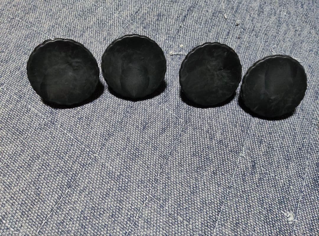 イヌマキ 一枚板 センターテーブル アイアンレッグ 蜜蝋仕上げ