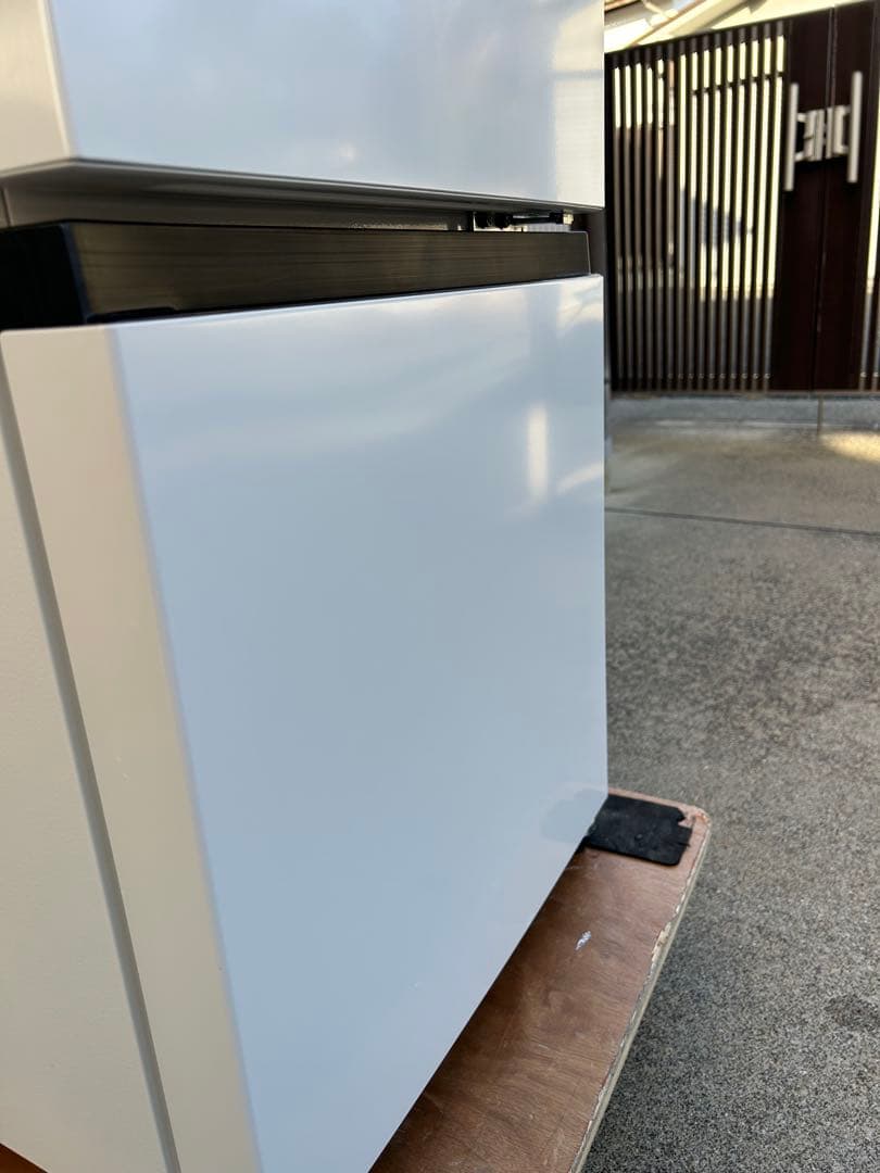 Hisense ２ドア冷蔵庫　HR-D13E2W 超美品