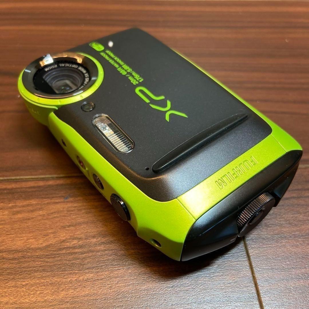 FUJI FILM FinePix XP120 デジカメ ほぼ新品 3810
