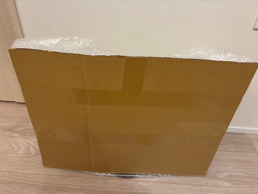 ゴ*ー様 【破格】EIZO EV2456 24.1インチモニター 内蔵スピーカー