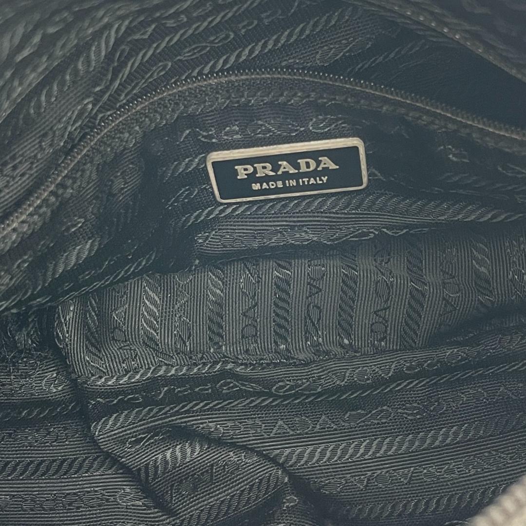 良品 PRADA ショルダーバッグ ナイロン ブラック 三角ロゴ