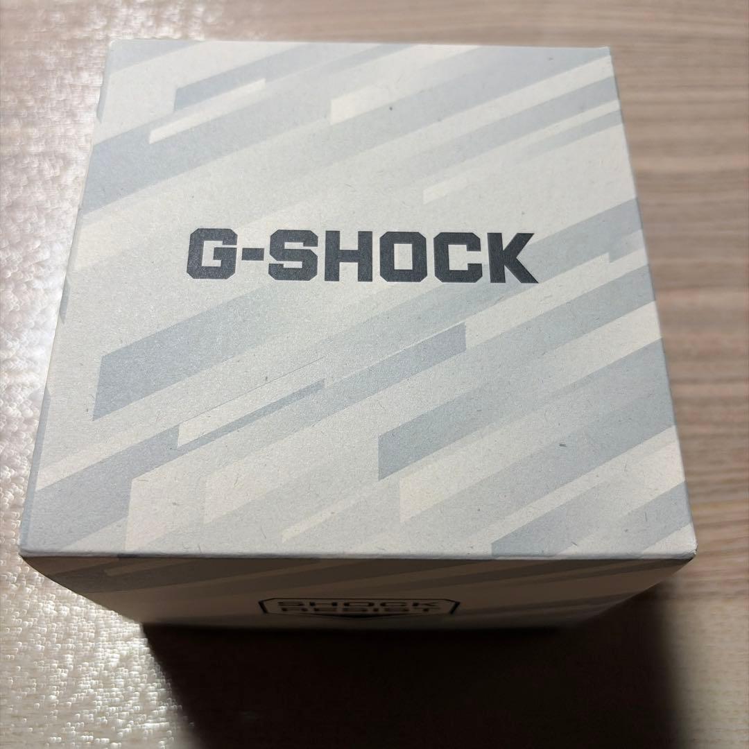 【G-SHOCK】DW-H5600MB ブラック✖︎メタル