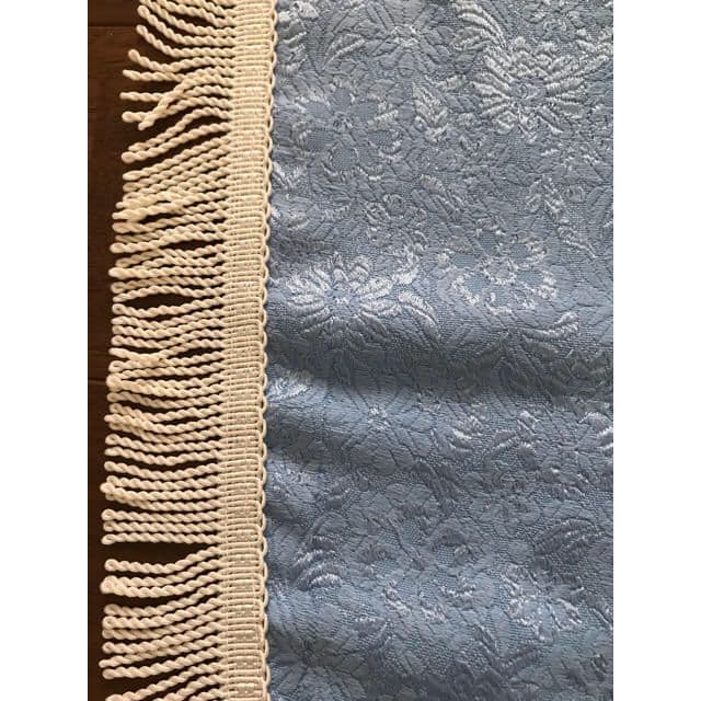 ブルーの花柄テーブルセンター