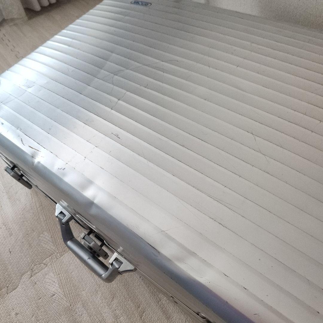 大型スーツケース RIMOWA