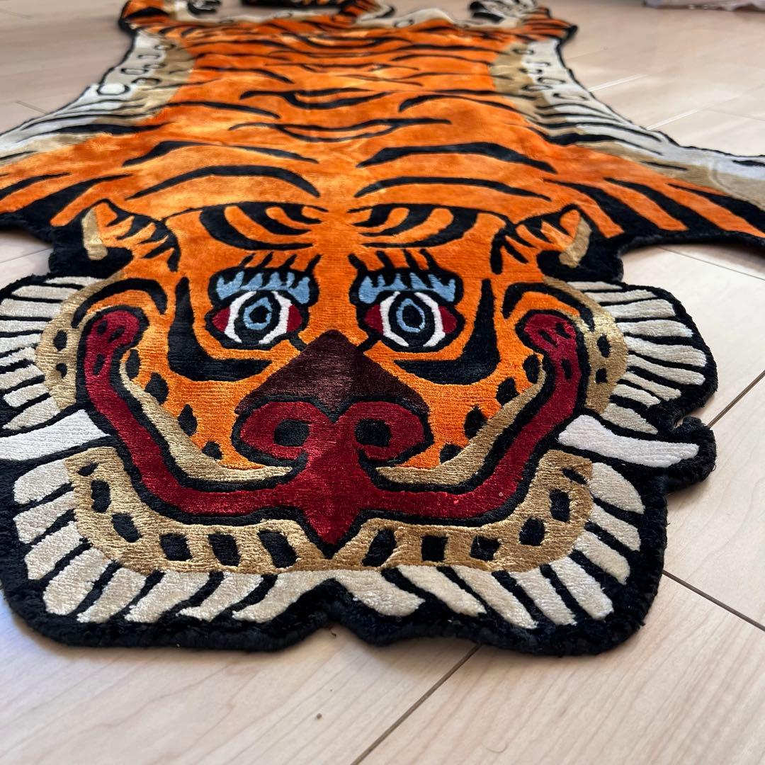 ビッグサイズ チベタンタイガーラグ約190cm×90cmシルク100%