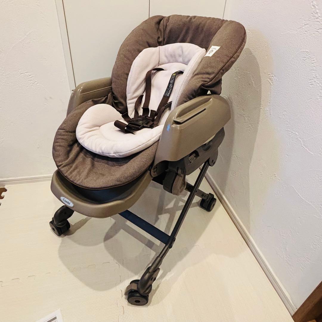 Combi ネムリラ AT Simplight 電動スウィング ハイローチェア