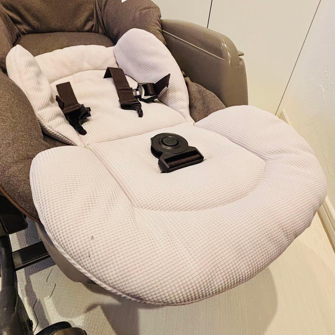 Combi ネムリラ AT Simplight 電動スウィング ハイローチェア