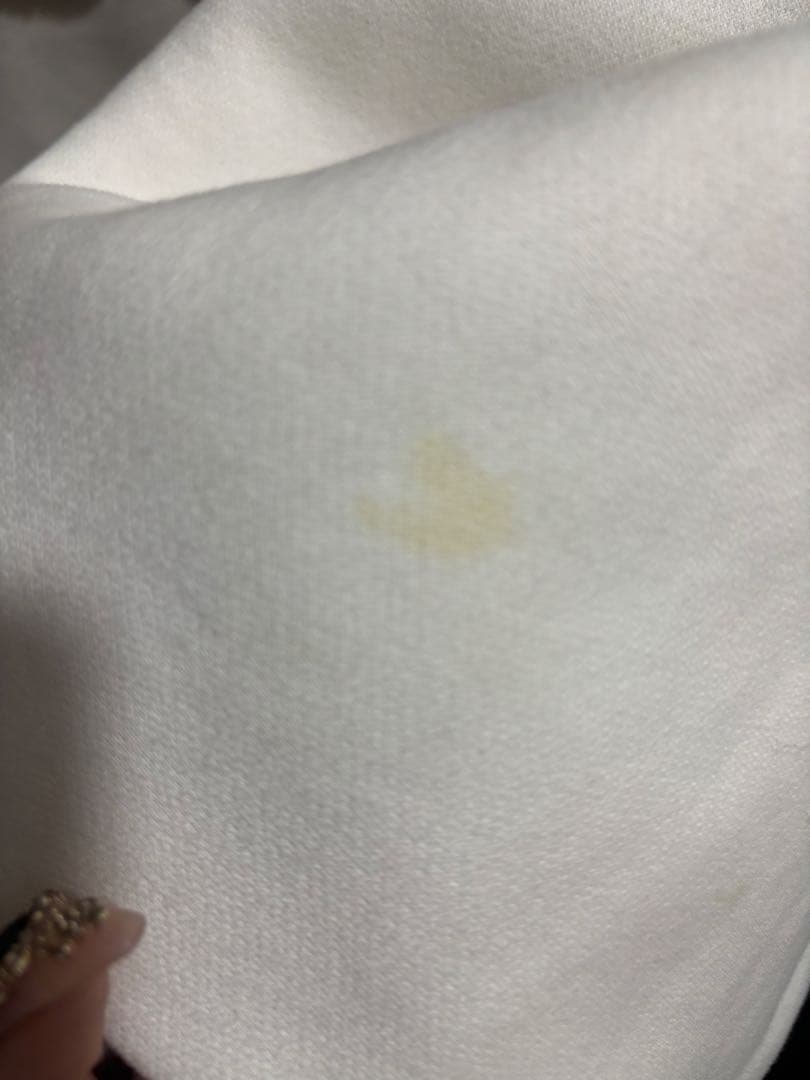 UGG ホワイトスウェット トレーナー