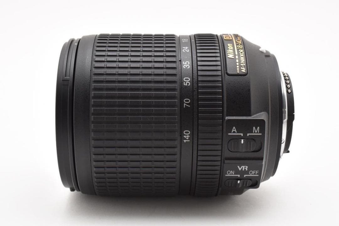 超美品　Nikon 18-140mm f/3.5-5.6G AF-S ED VR