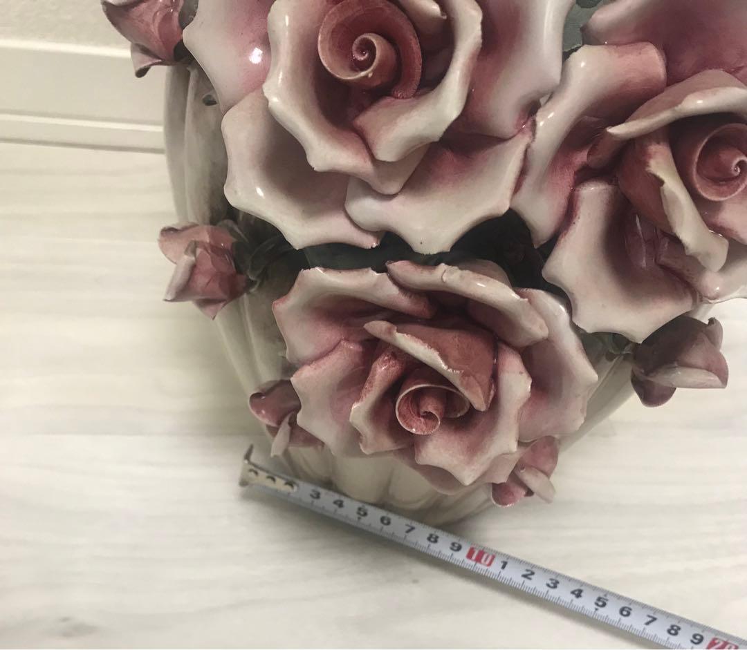 ＊送料込み＊イタリア製花瓶 カポディモンテ アンティーク バラ 陶器 花陶