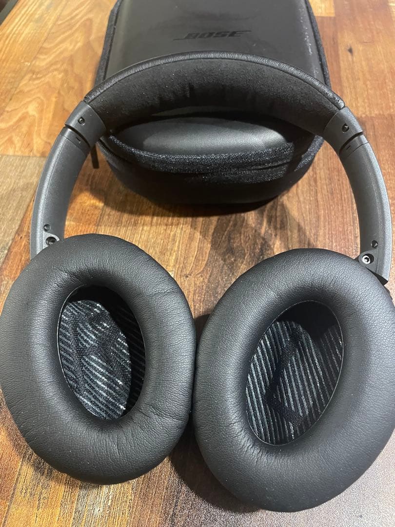 Bose QC 35 II ワイヤレスヘッドホン ブラック ケース付き