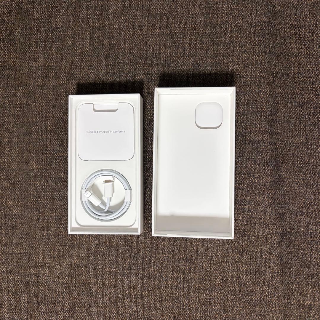 Apple iPhone14 256GB スターライト 本体