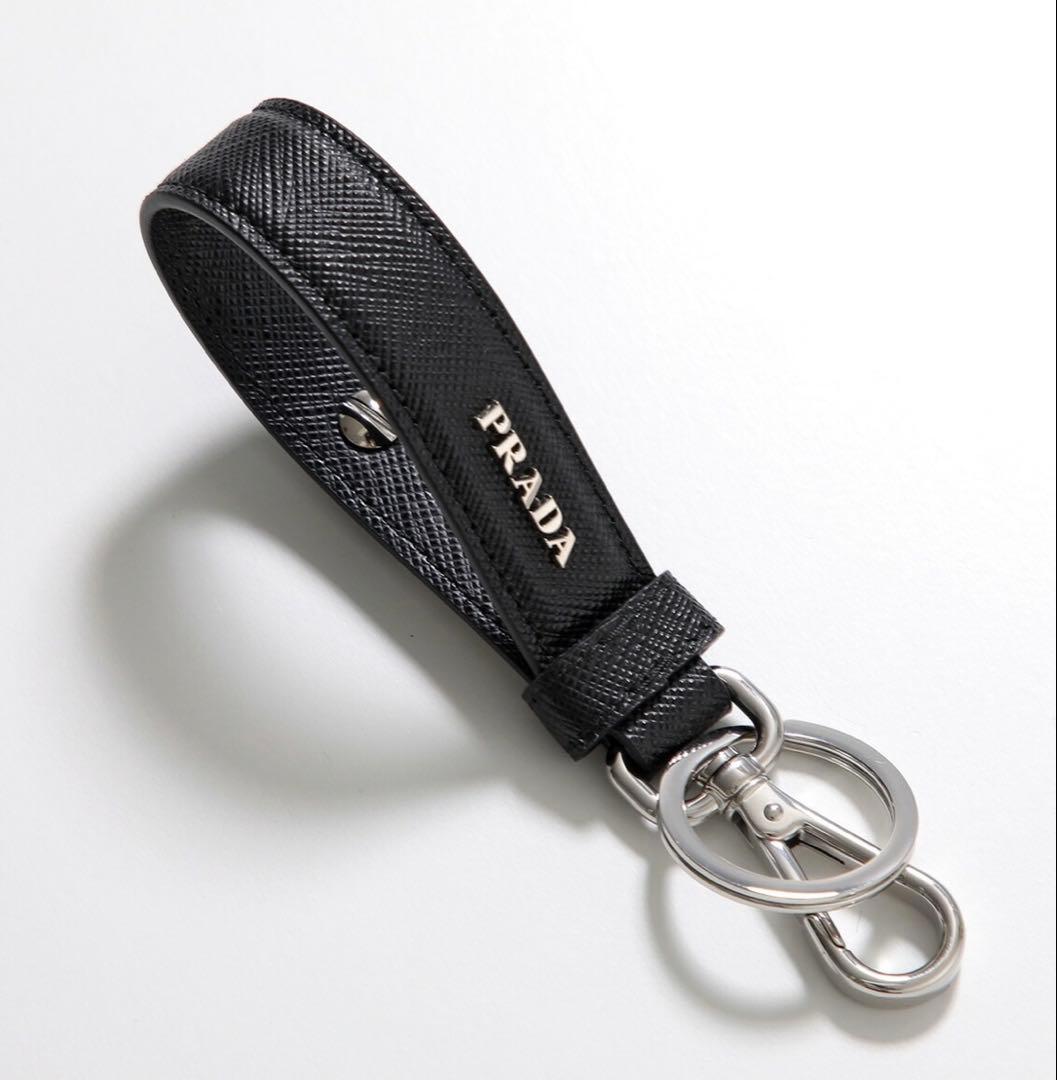 最終値引中【箱・タグ付き】PRADA キーリング・ブラック　ナイロン