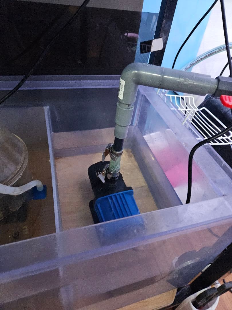 オーバーフロー水槽と機器一式 引取限定