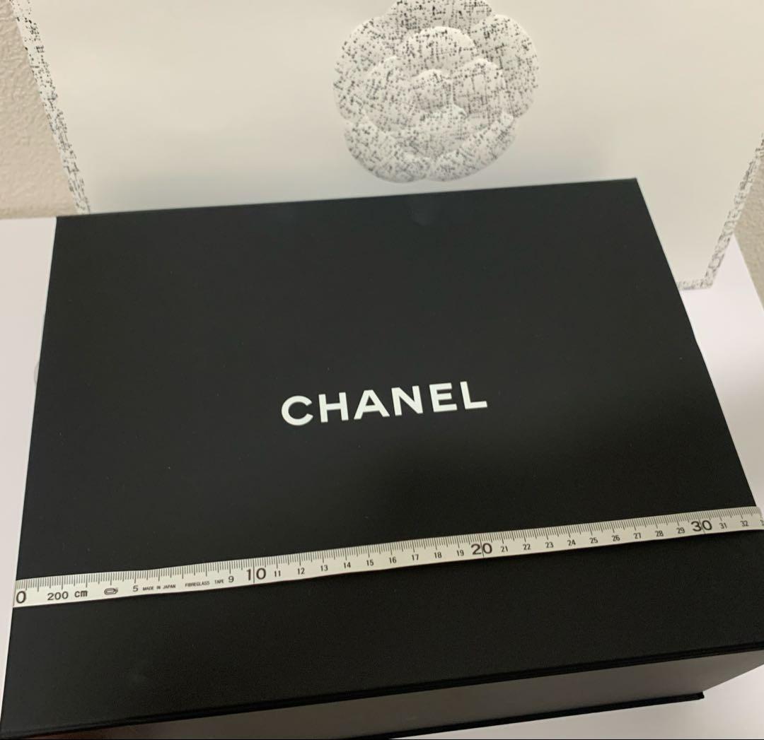 美品❤︎ 【空箱】CHANEL シャネル　ボックス　33cm