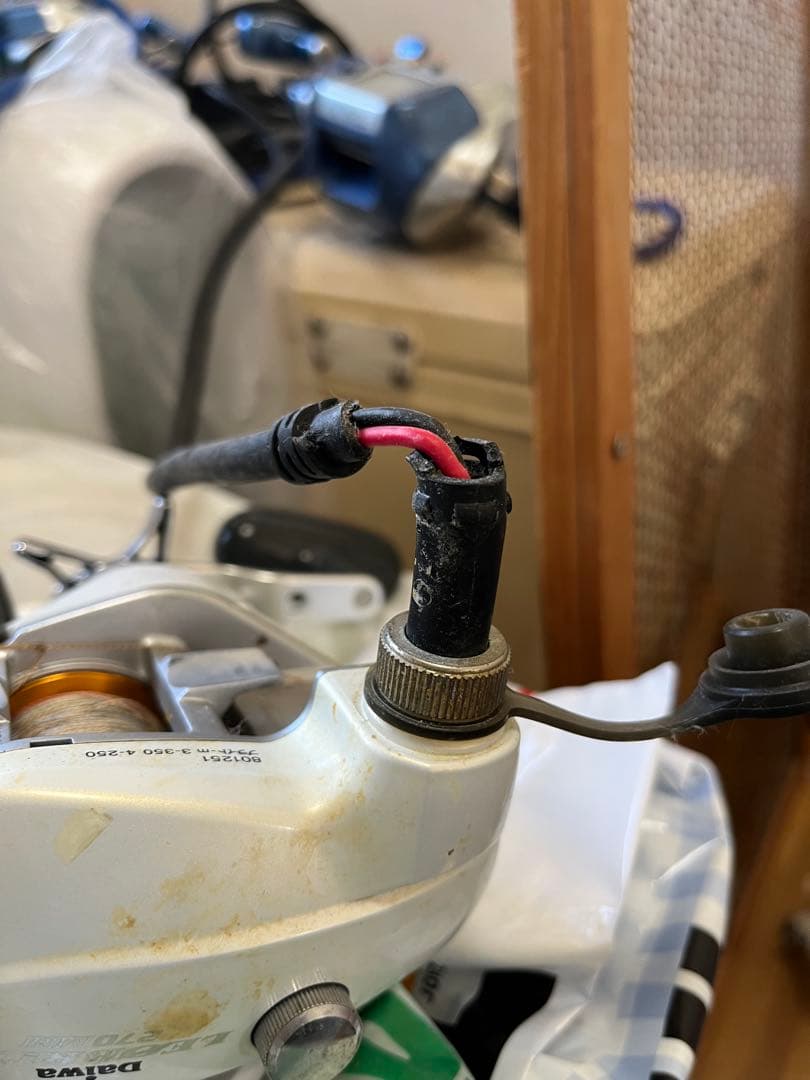 電動リール　DAIWA LEOBRITZ 270MM