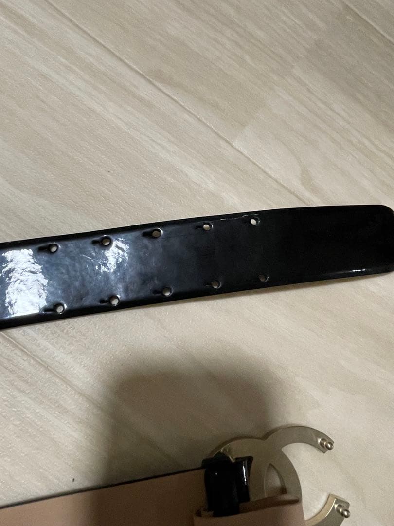 CHANEL 黒 ベルト　ロゴバックル