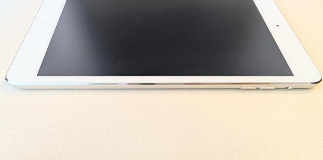 iPad mini 2 ME860J/A Wi-Fi 128GB シルバー