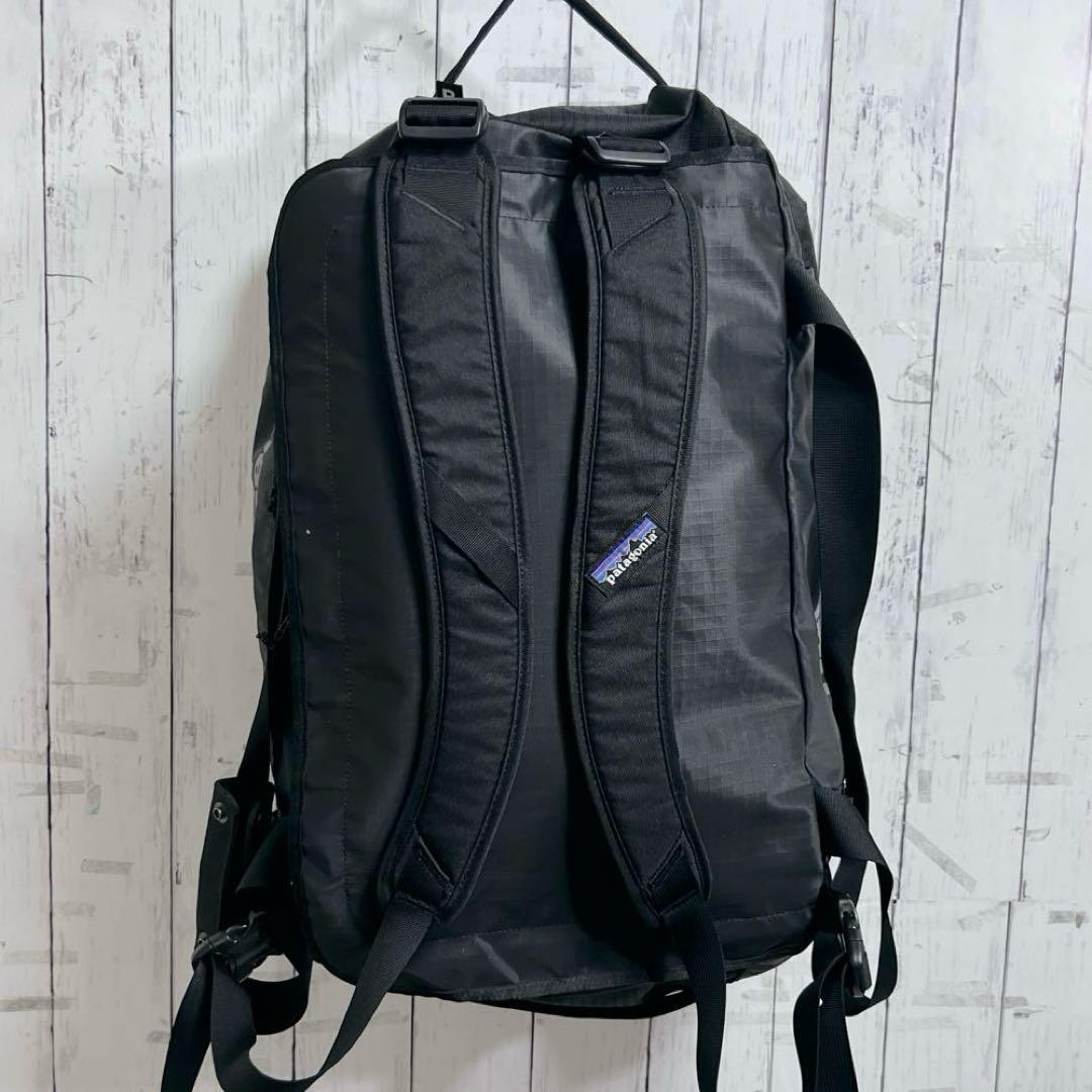 【美品】パタゴニア ブラックホールダッフル 40L 黒 ボストン リュック 人気