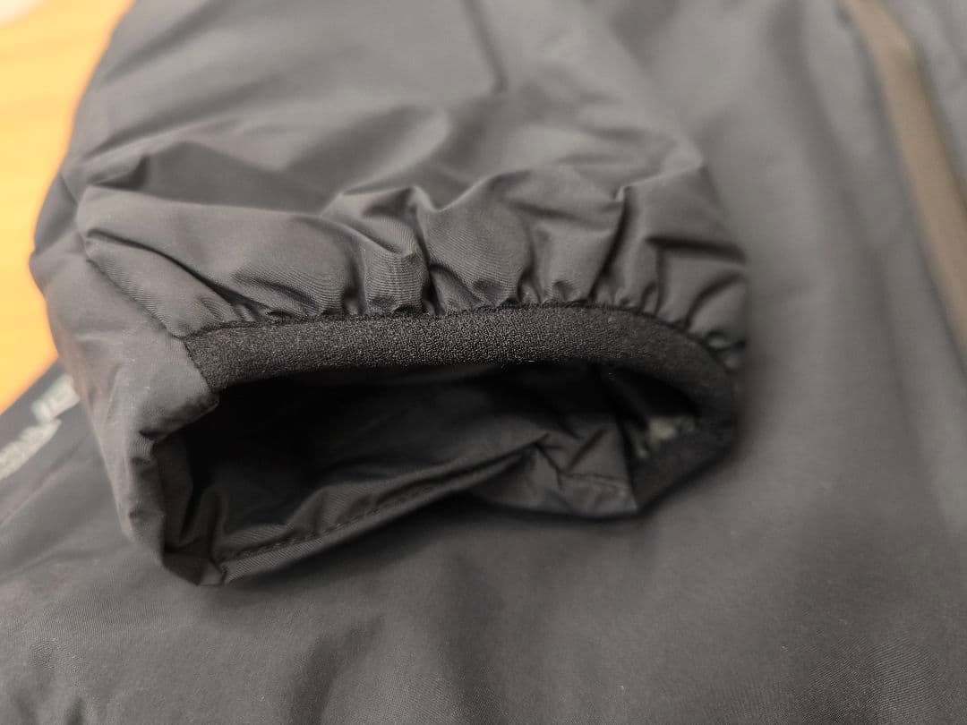 【新品タグ付き】tilak ティラック　スバルバードジャケット　最新モデル