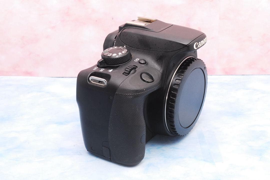 Canon Kiss X7★一眼レフカメラ★手ぶれ標準＆超望遠★バッグ付