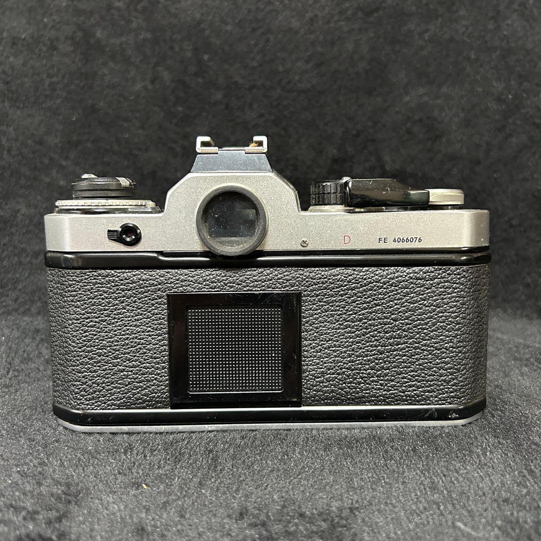 Nikon FE NIKKOR-H 50mmレンズ付き