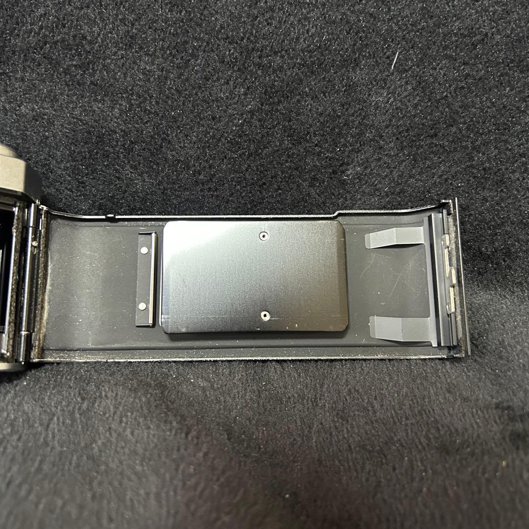 Nikon FE NIKKOR-H 50mmレンズ付き