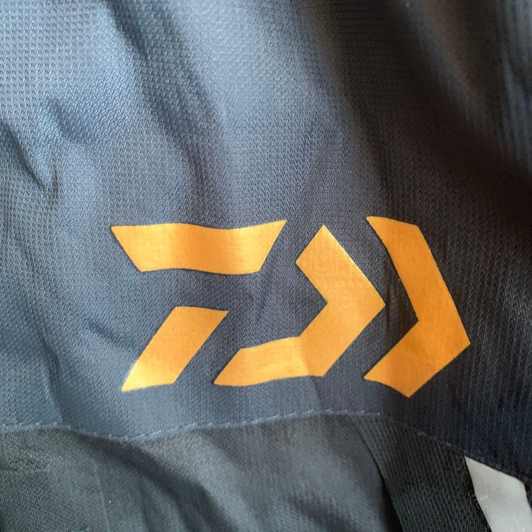 Daiwa フード付きレインウェア 黒