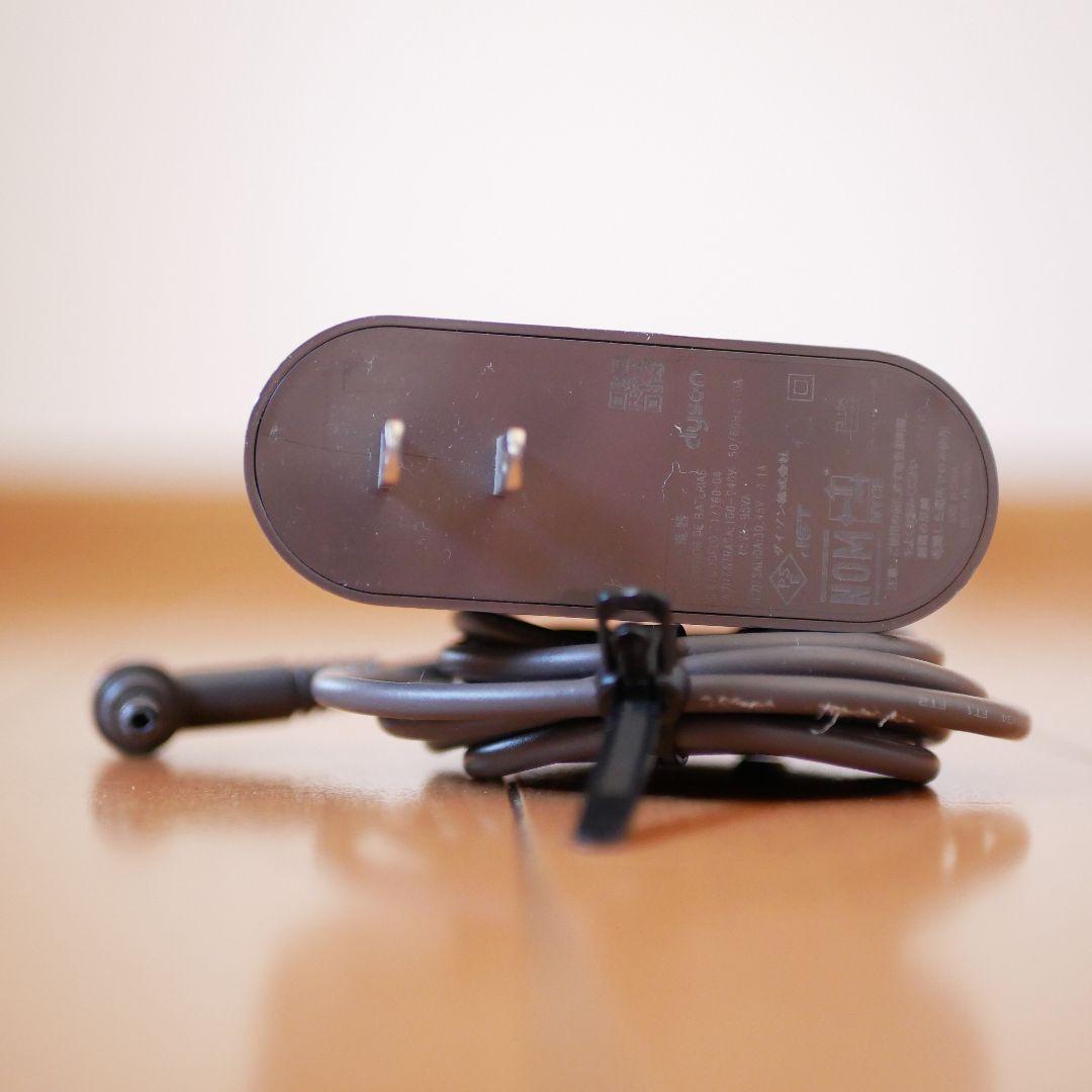 Dyson SV12 V10 中古美品（分解洗浄済み）