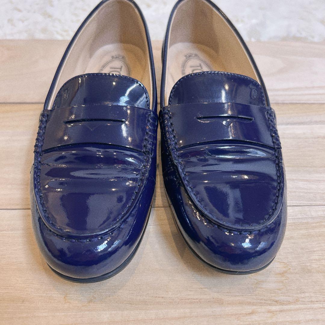 TOD’S トッズ ローファー パテント ロゴ刻印　24cm ネイビー