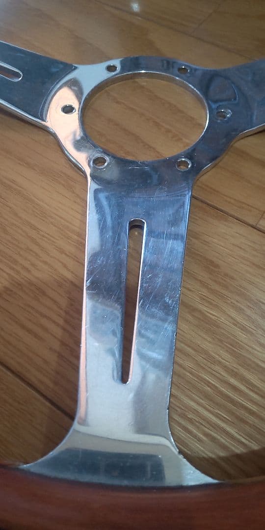 m*y様 ナルディハンドル　36ウッドステアリング　BC 589 FET刻印　ラ