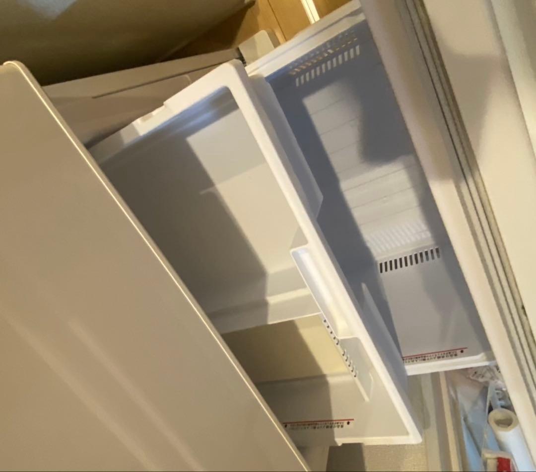 三菱　冷蔵庫　3ドア　MR-C33F-W形　2020年製