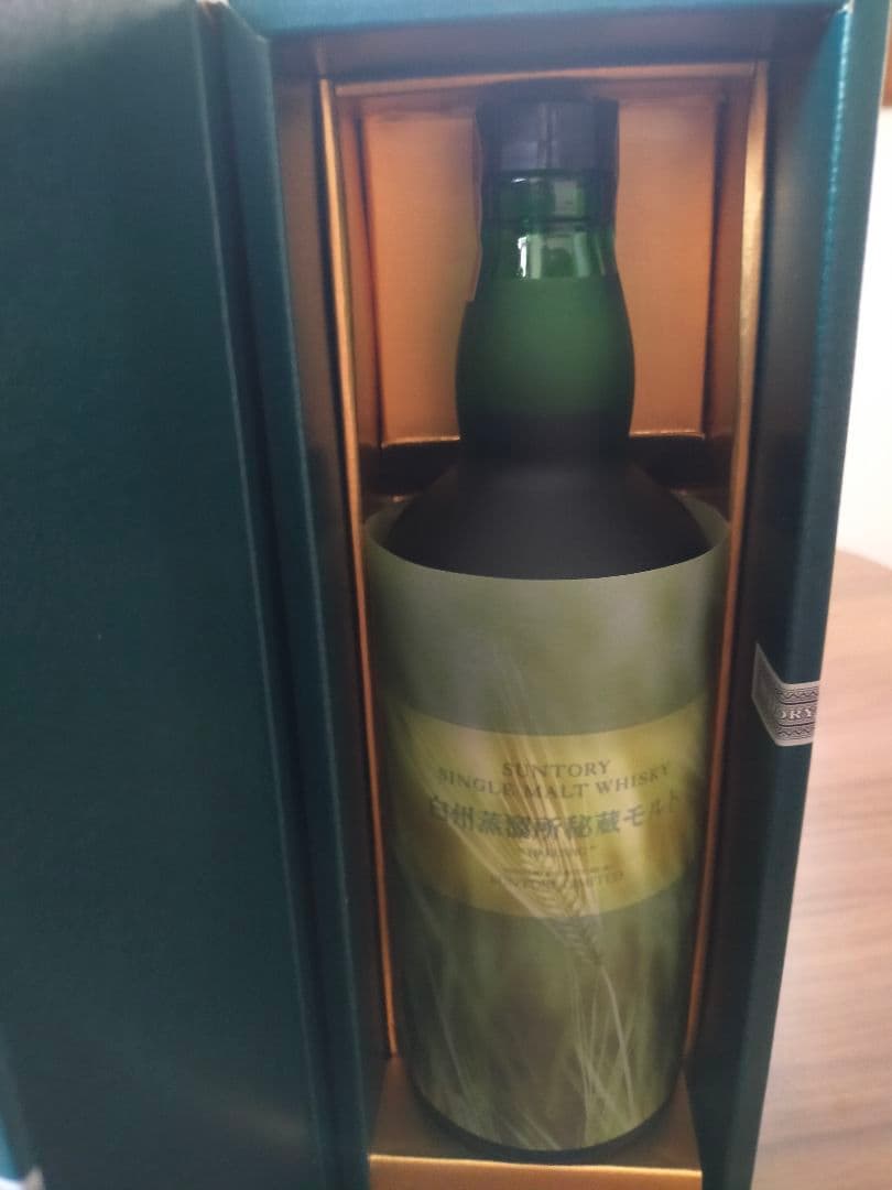 suntory 白州蒸溜所秘蔵モルト　700ml　新品未開封