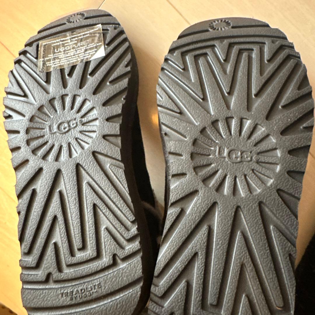 UGG クラシック ミニ スピル シーム ブーツ 1100211