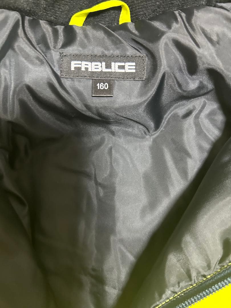 子ども用スノーボードウェア　上下セット×2