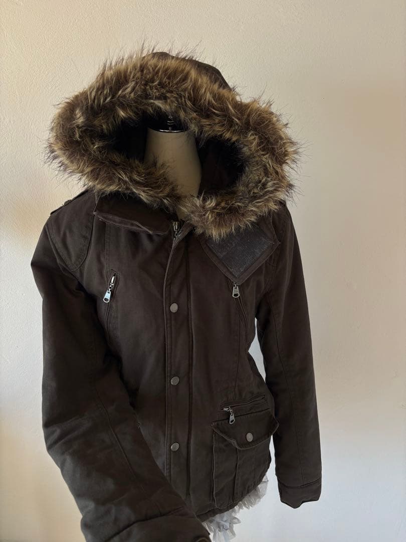 y2k平成ギャル 黒モッズ　ミリタリーフード　ギミック ダークコア小悪魔 ファー