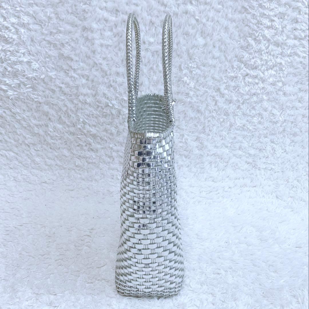 ほぼ未使用♪ ANTEPRIMA イントレッチオ シルバー スモール