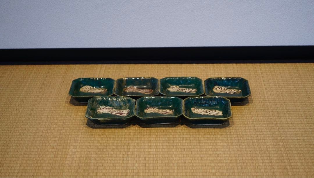 加藤作助 造 菊文 隅切小皿 7客 懐石料理道具 向付