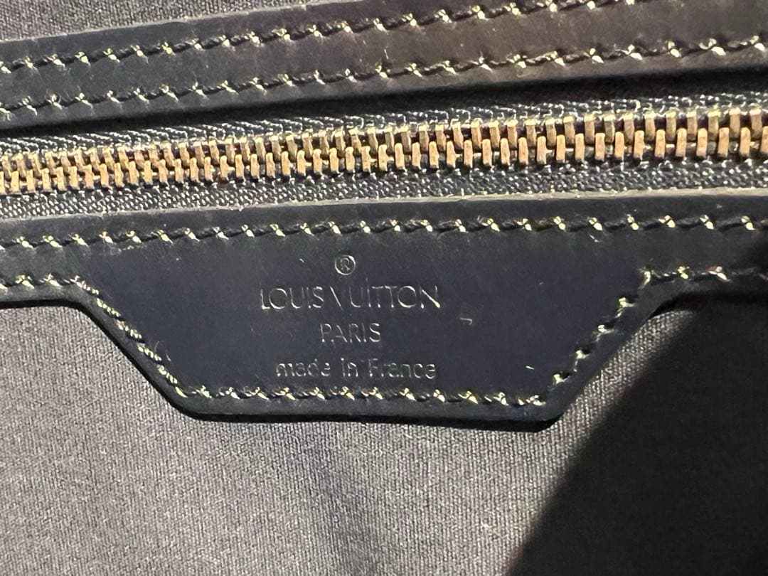 LOUIS VUITTON ルイヴィトン　バッグ